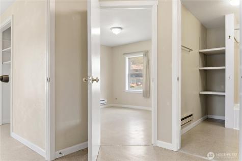 274 Corral Street Winthrop WA 98862