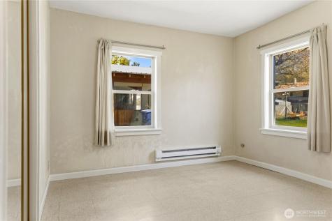 274 Corral Street Winthrop WA 98862