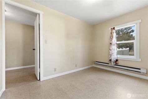 274 Corral Street Winthrop WA 98862