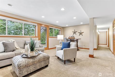 12226 SE 25th Street Bellevue WA 98005