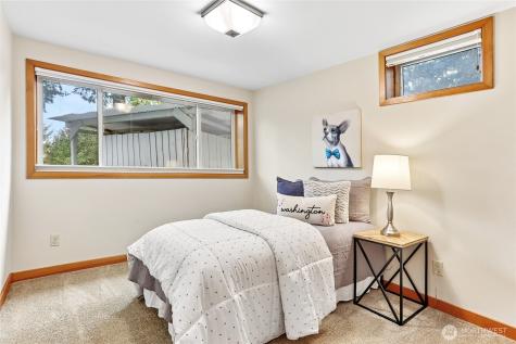 12226 SE 25th Street Bellevue WA 98005