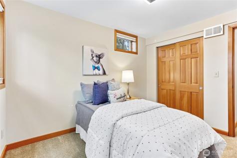 12226 SE 25th Street Bellevue WA 98005