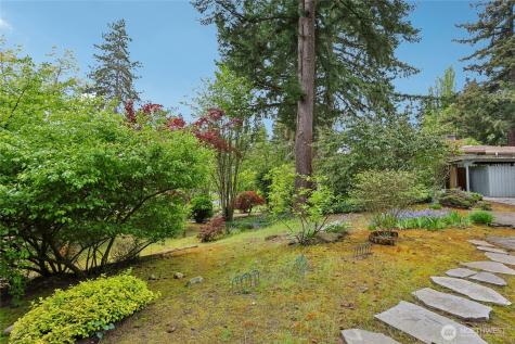 12226 SE 25th Street Bellevue WA 98005