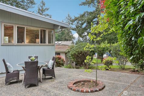 12226 SE 25th Street Bellevue WA 98005