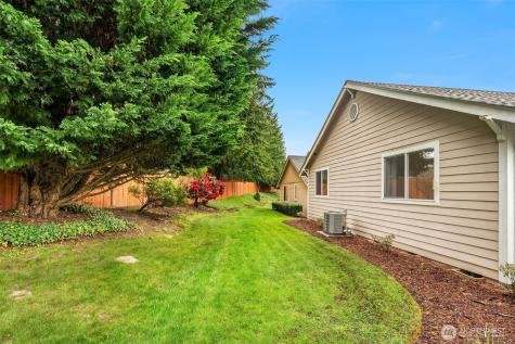 4309 7th Street Place SE Puyallup WA 98374