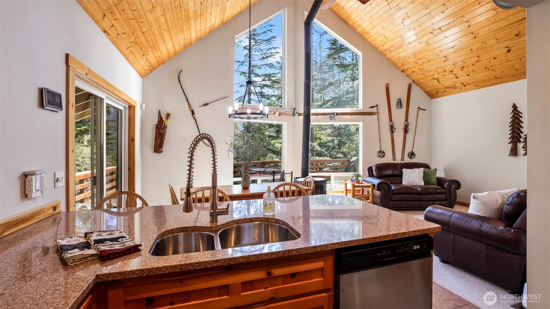 160 Innsbruck Drive Snoqualmie Pass WA 98068
