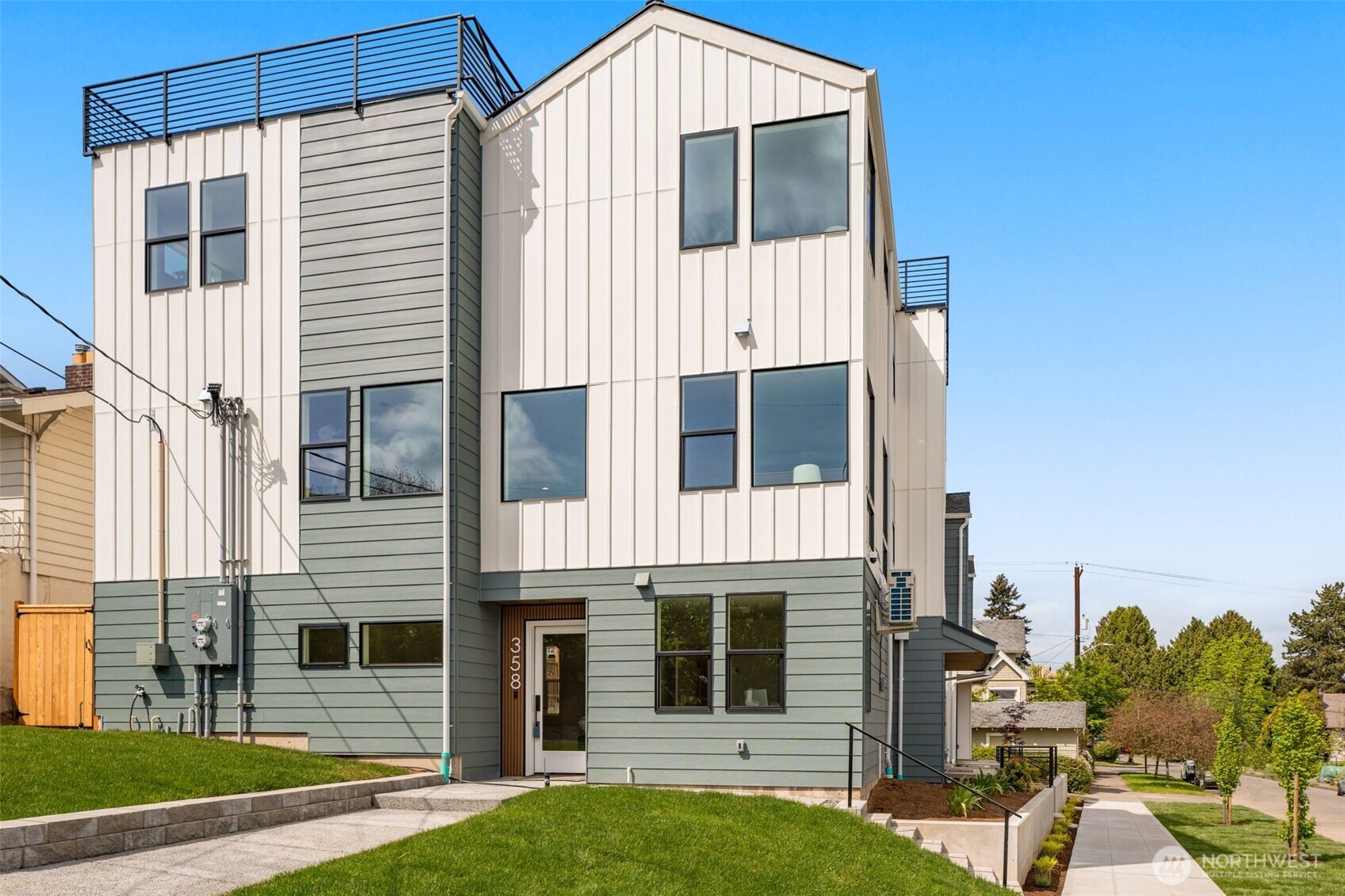 358 N 74th Street Seattle WA 98103