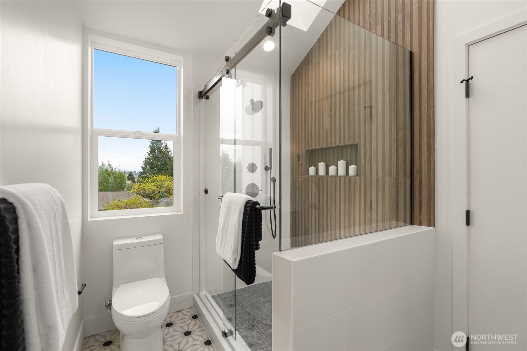 358 N 74th Street Seattle WA 98103