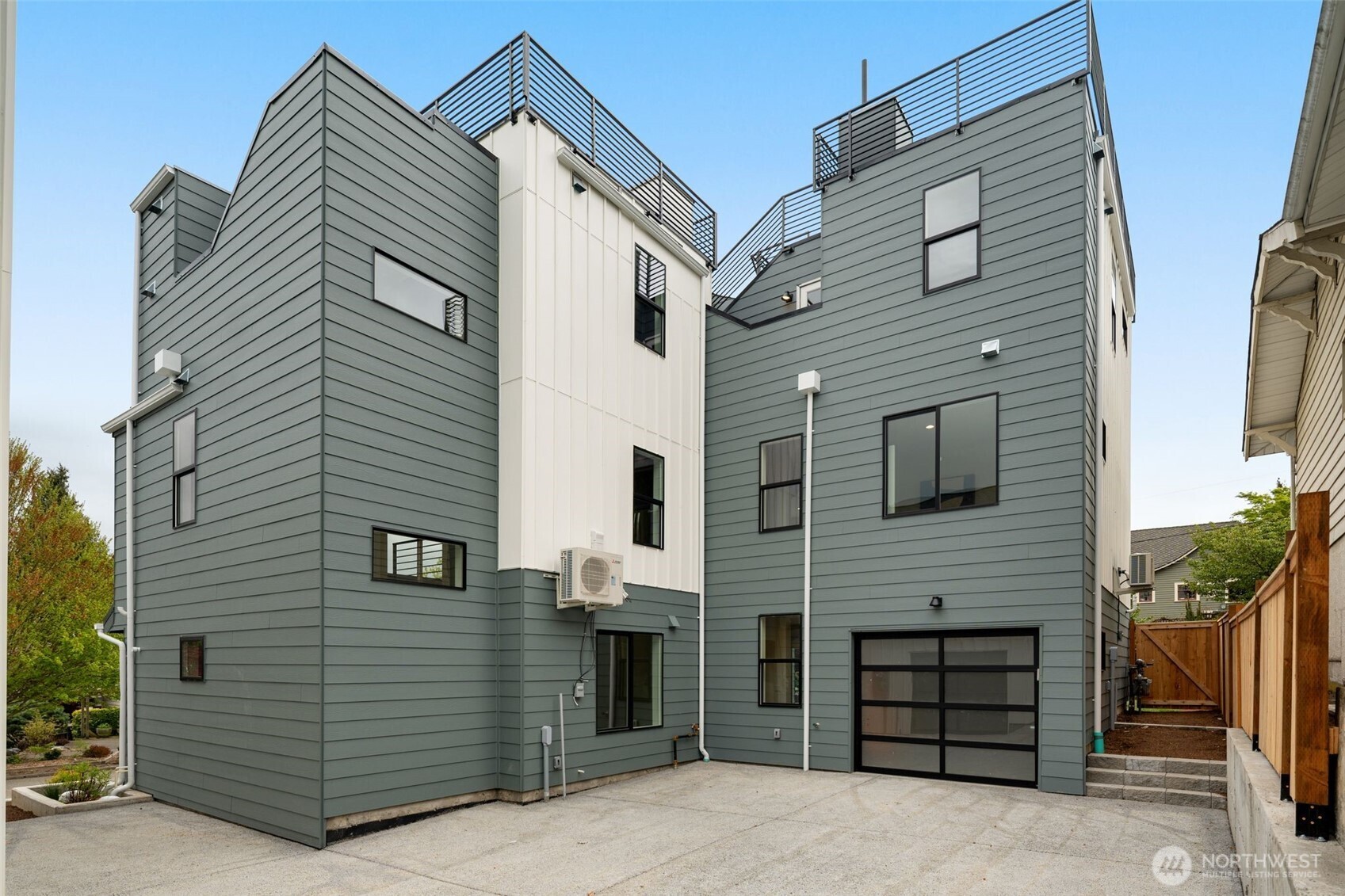 358 N 74th Street Seattle WA 98103