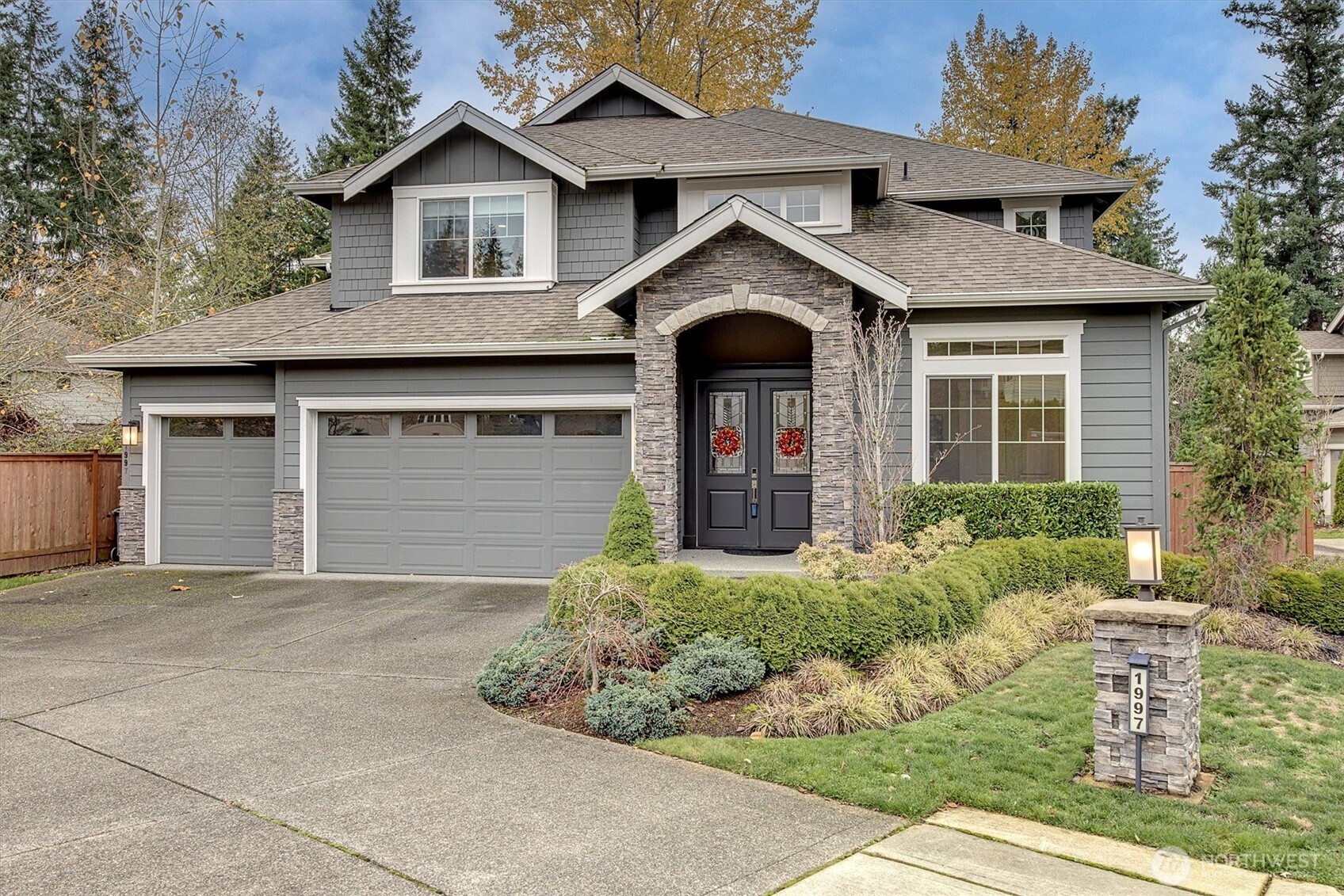 1997 211th Avenue SE Sammamish WA 98075