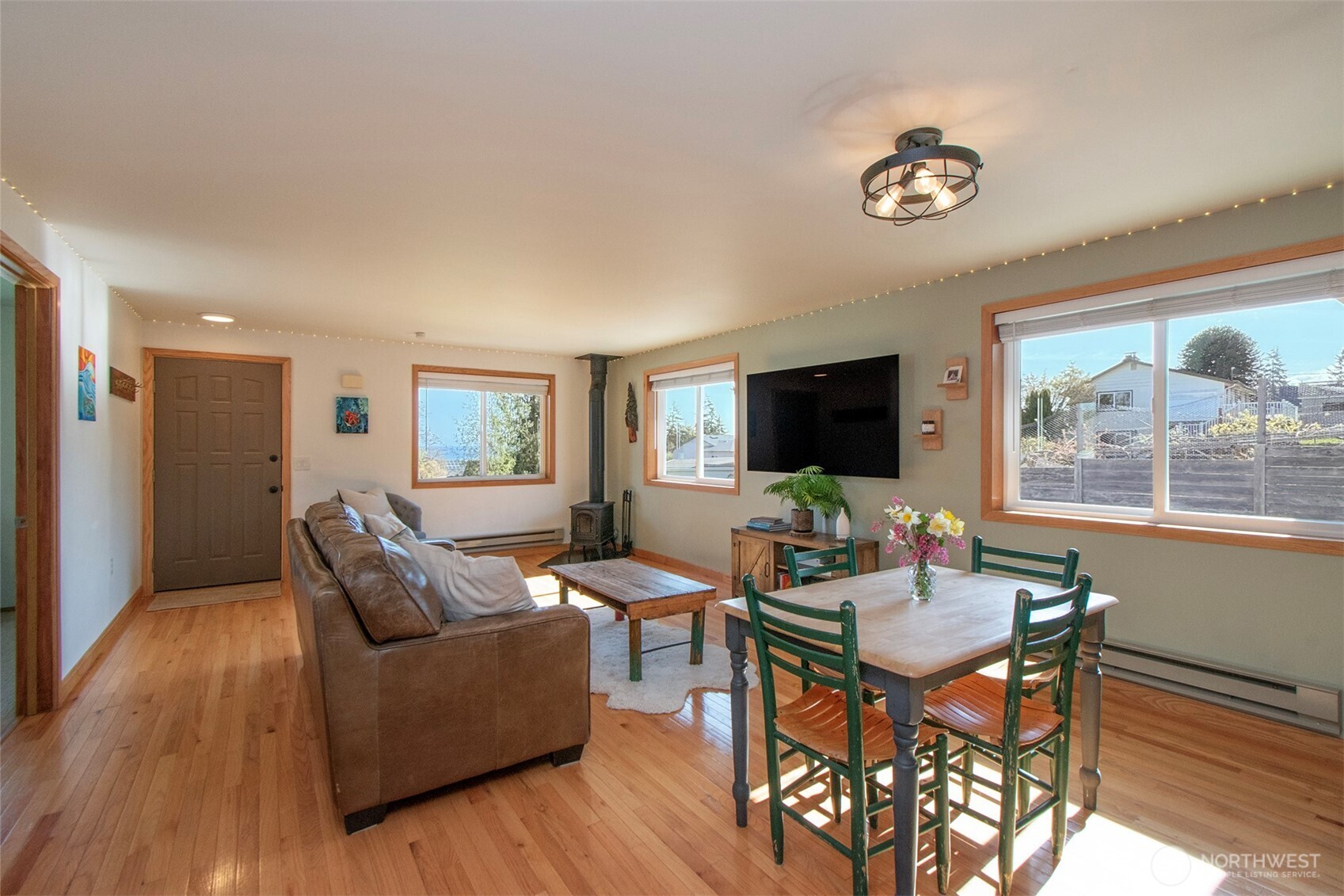 2028 W 5th Street Port Angeles WA 98363