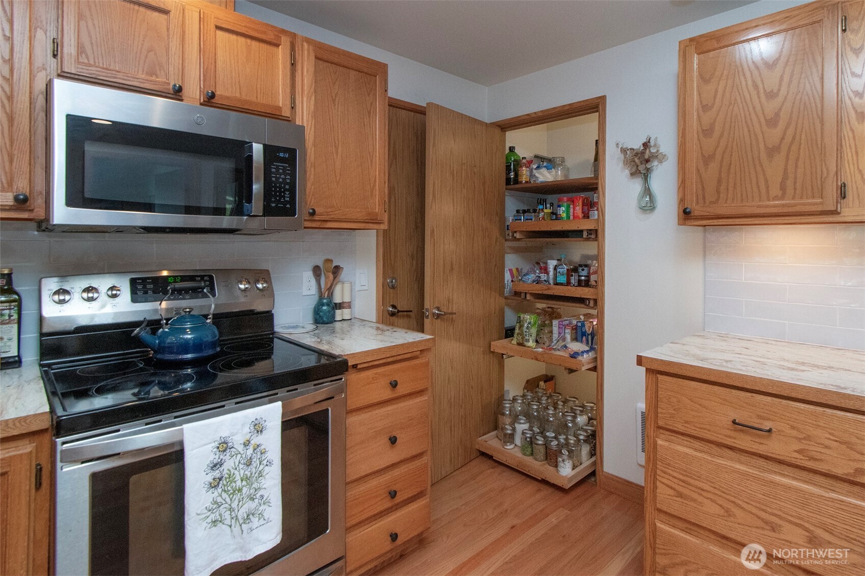 2028 W 5th Street Port Angeles WA 98363