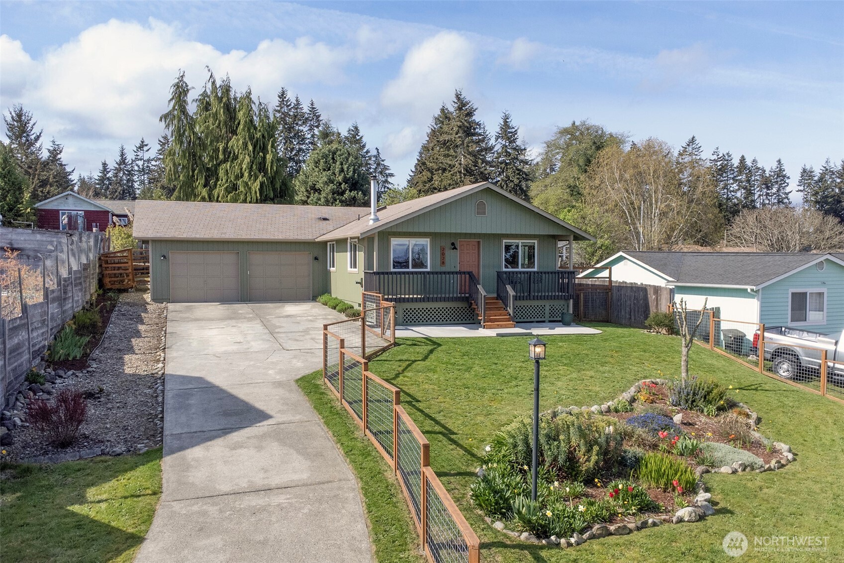 2028 W 5th Street Port Angeles WA 98363