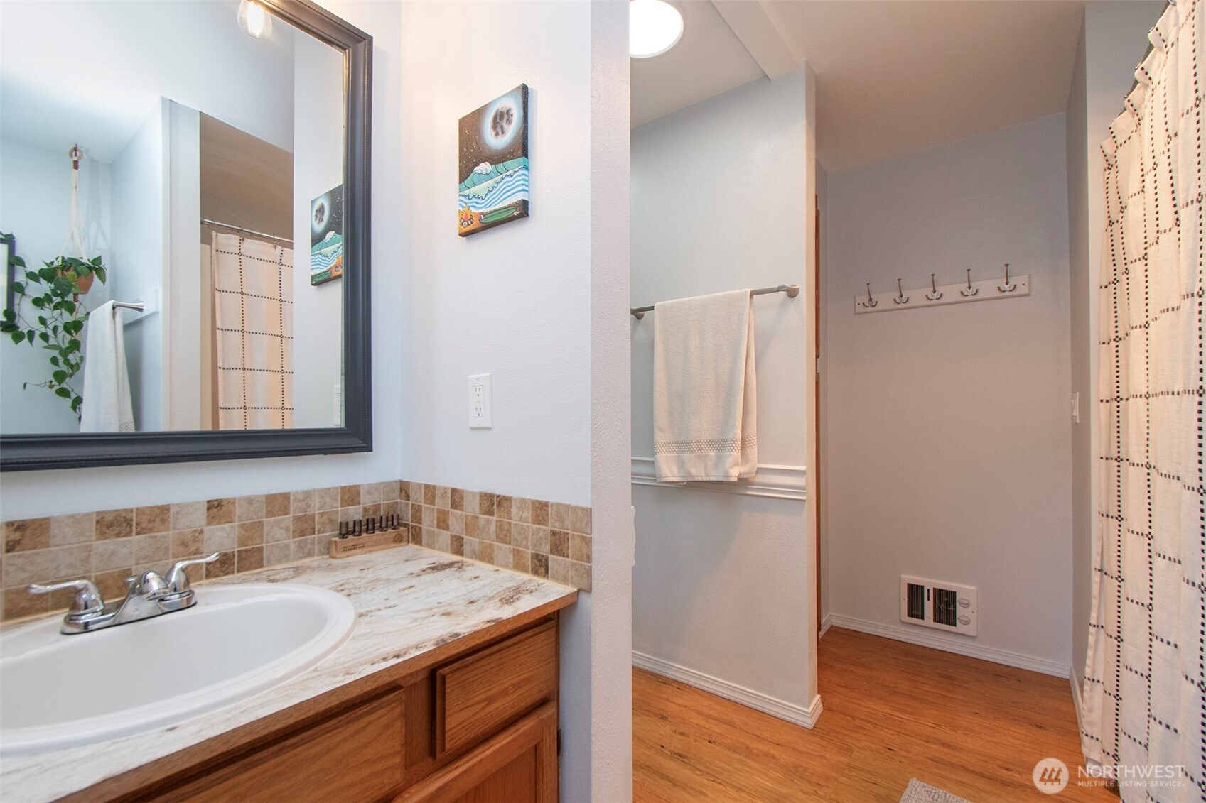 2028 W 5th Street Port Angeles WA 98363