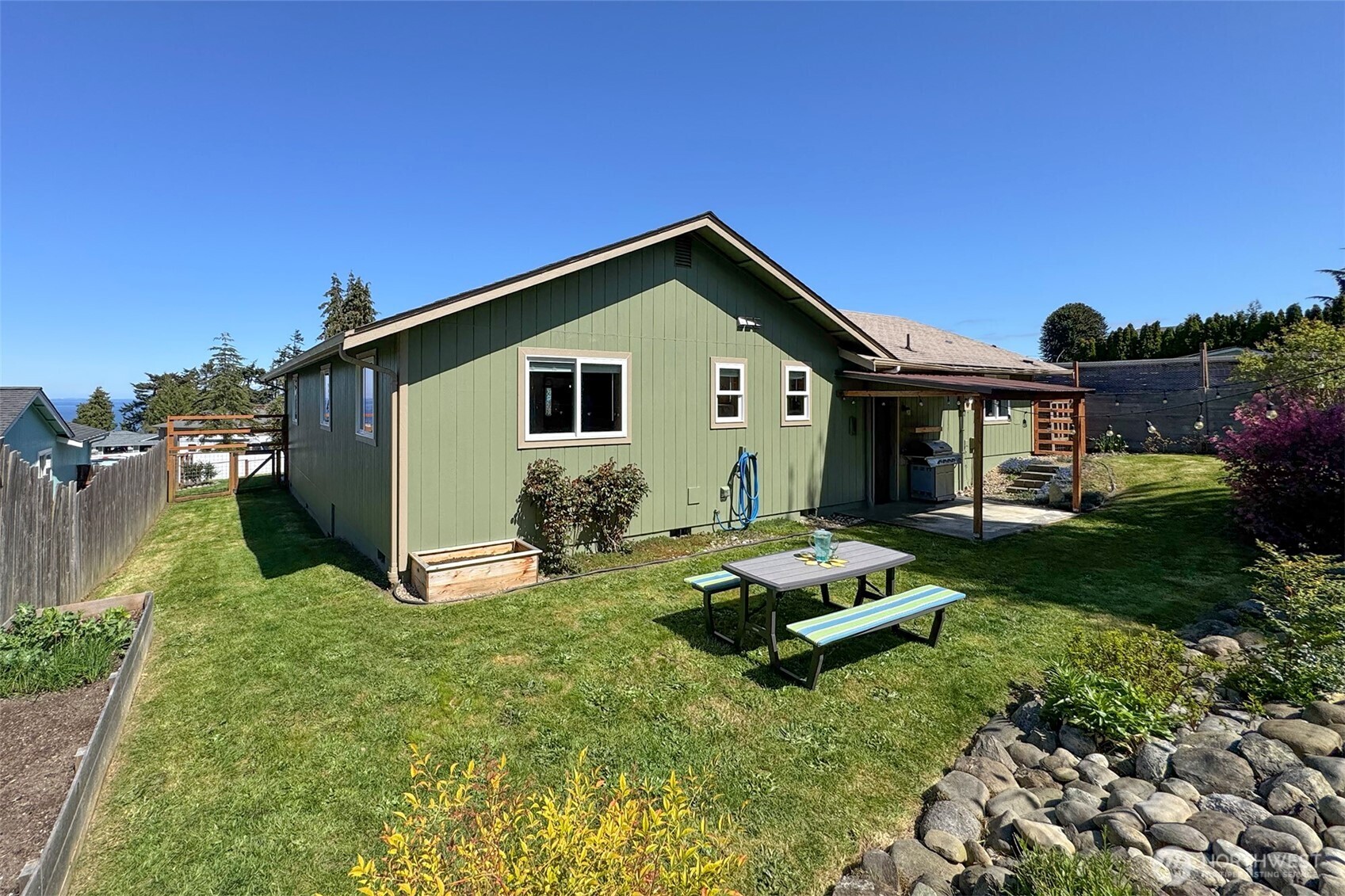 2028 W 5th Street Port Angeles WA 98363