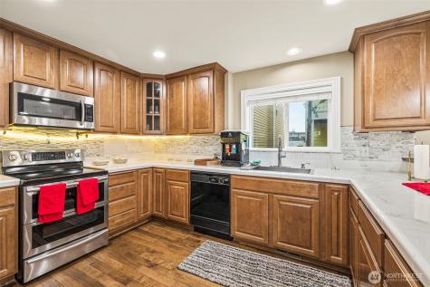 23620 102nd Avenue SE Kent WA 98031