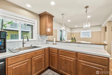 23620 102nd Avenue SE Kent WA 98031