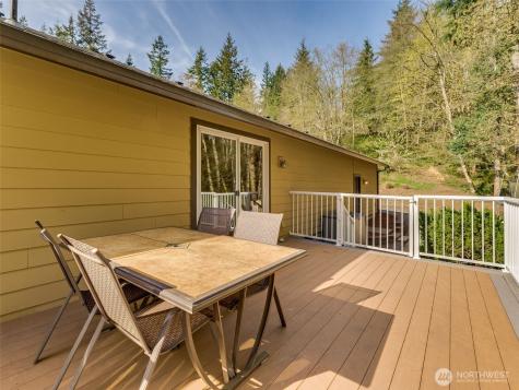 2683 Green Mountain Road Kalama WA 98625