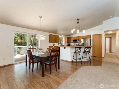 2683 Green Mountain Road Kalama WA 98625
