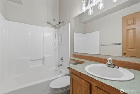 16514 NE 67th Street Vancouver WA 98382
