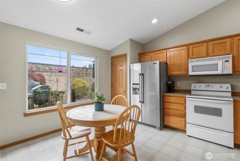 16514 NE 67th Street Vancouver WA 98382