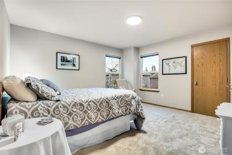 9406 225th Way NE Redmond WA 98053