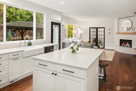 24046 SE 9th Court Sammamish WA 98075
