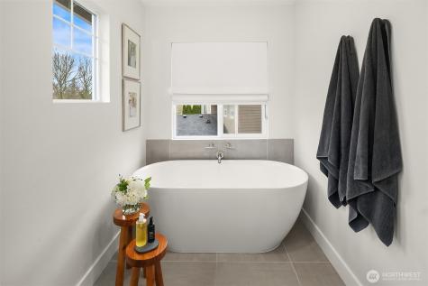 24046 SE 9th Court Sammamish WA 98075