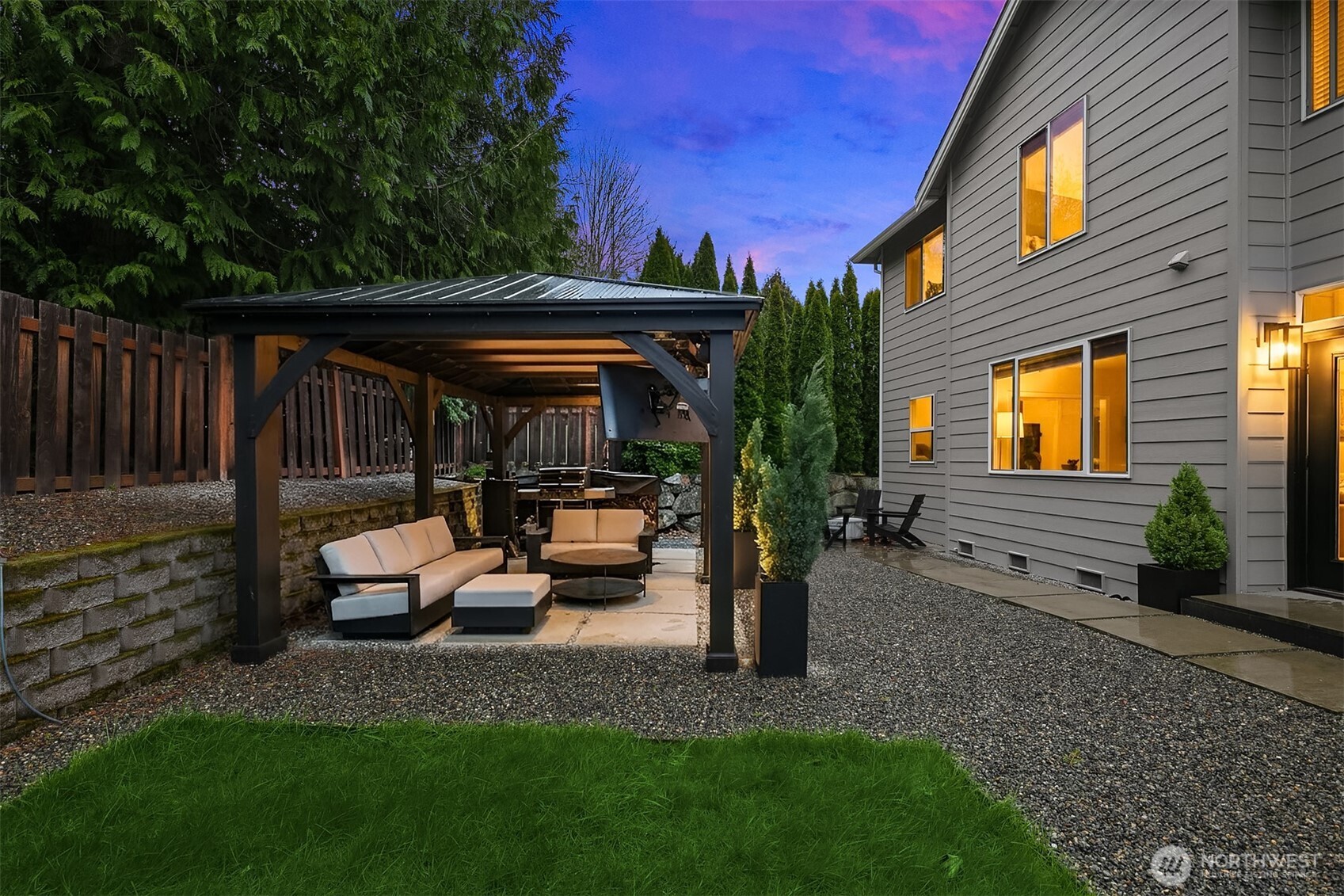 24046 SE 9th Court Sammamish WA 98075