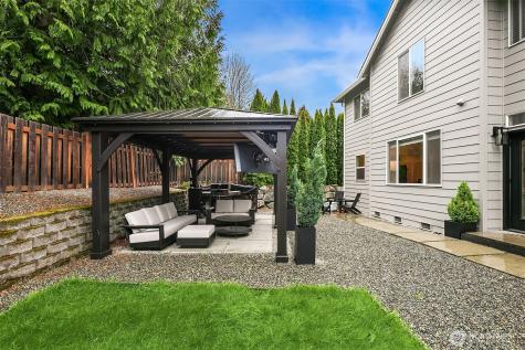 24046 SE 9th Court Sammamish WA 98075