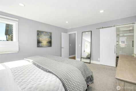 6065 NE 135th Street Kirkland WA 98034