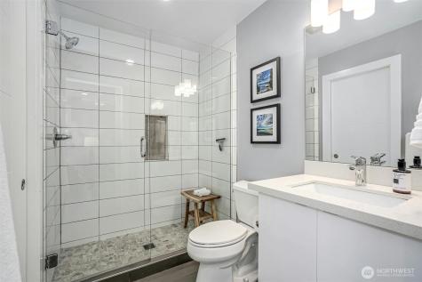 6065 NE 135th Street Kirkland WA 98034
