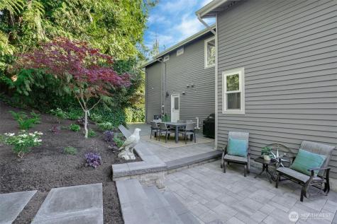 6065 NE 135th Street Kirkland WA 98034