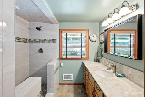 17401 Renton Maple Valley Road SE Maple Valley WA 98038