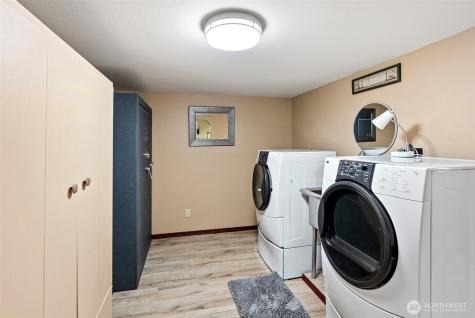 17401 Renton Maple Valley Road SE Maple Valley WA 98038