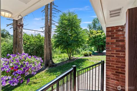 17401 Renton Maple Valley Road SE Maple Valley WA 98038
