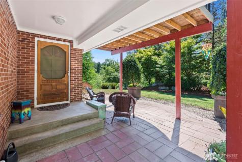17401 Renton Maple Valley Road SE Maple Valley WA 98038