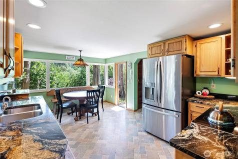 17401 Renton Maple Valley Road SE Maple Valley WA 98038
