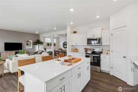 1456 Pecheos Avenue Buckley WA 98321