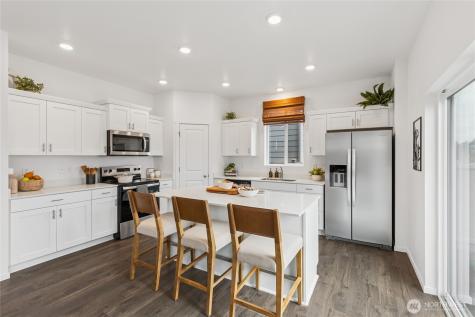 1456 Pecheos Avenue Buckley WA 98321