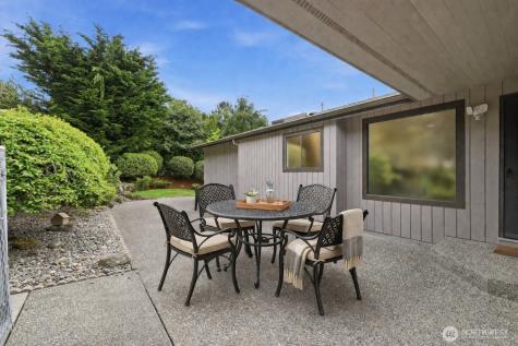911 S 294th Place Federal Way WA 98003