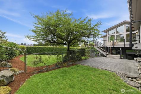 911 S 294th Place Federal Way WA 98003