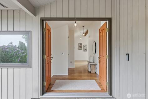 911 S 294th Place Federal Way WA 98003