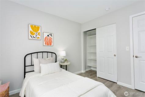 3827 S Cushman Avenue Tacoma WA 98418