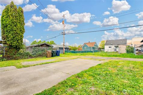 3827 S Cushman Avenue Tacoma WA 98418