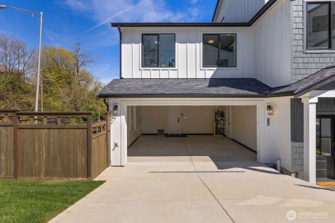 9416 Olson Place SW Seattle WA 98106
