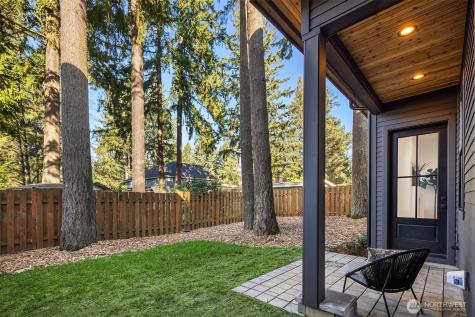 15016 SE 22nd Street Bellevue WA 98007