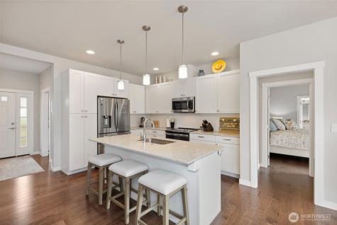 39 Pelton Court Port Ludlow WA 98365