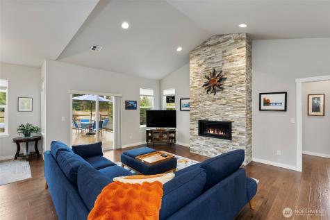 39 Pelton Court Port Ludlow WA 98365