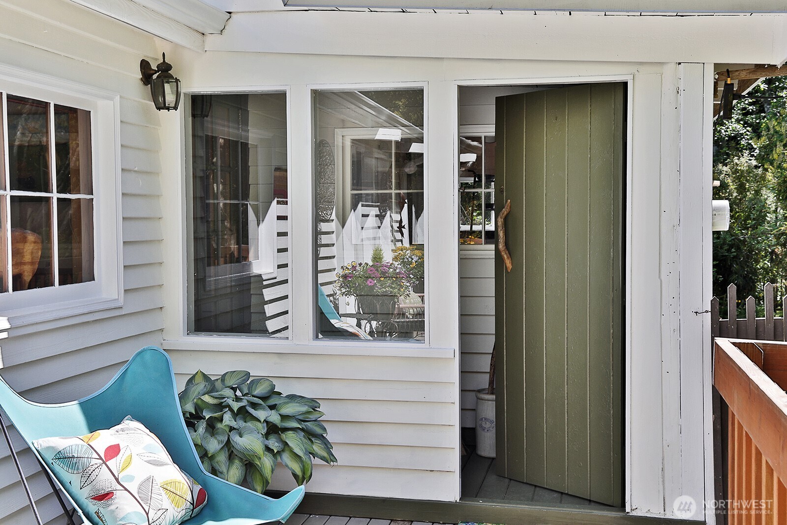333 Whitewebs Lane Greenbank WA 98253